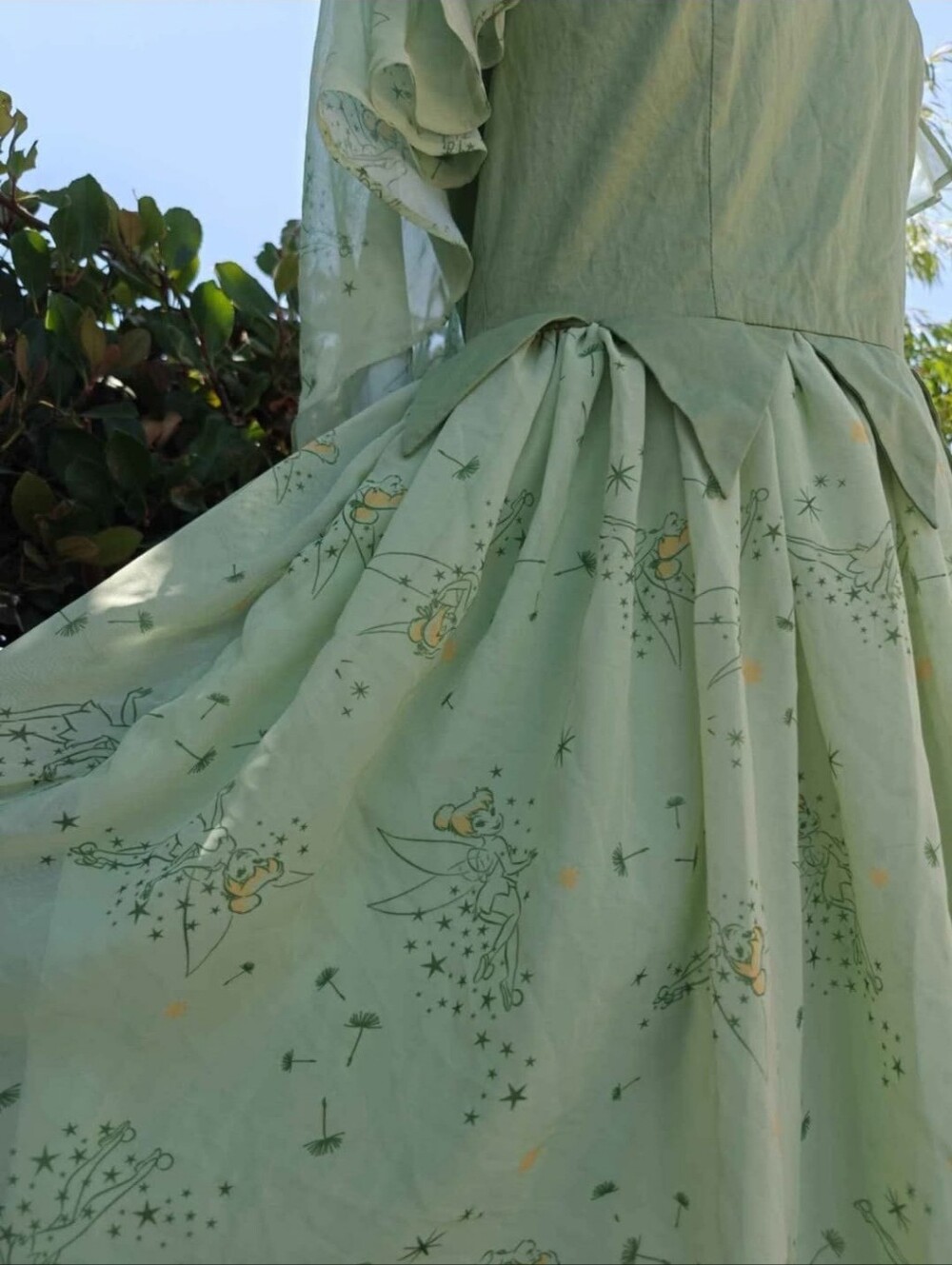 Her Universe Pale Green Flutter Sleeve A-Line Dress - Picture 6 of 6